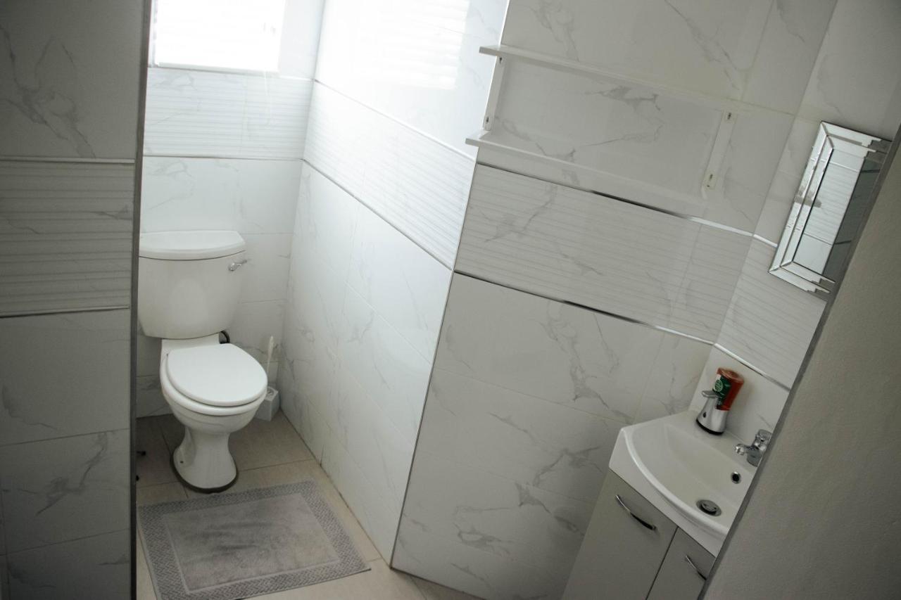 Mi Vida Guesthouse كليركسدروب المظهر الخارجي الصورة